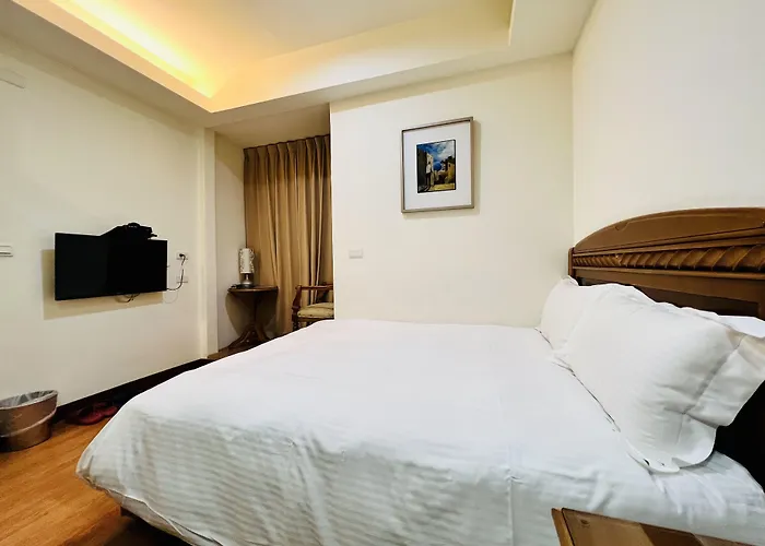 Mucha Boutique Hotel