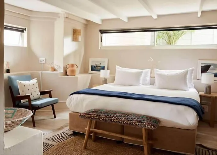 The Big - Luxury Backpackers