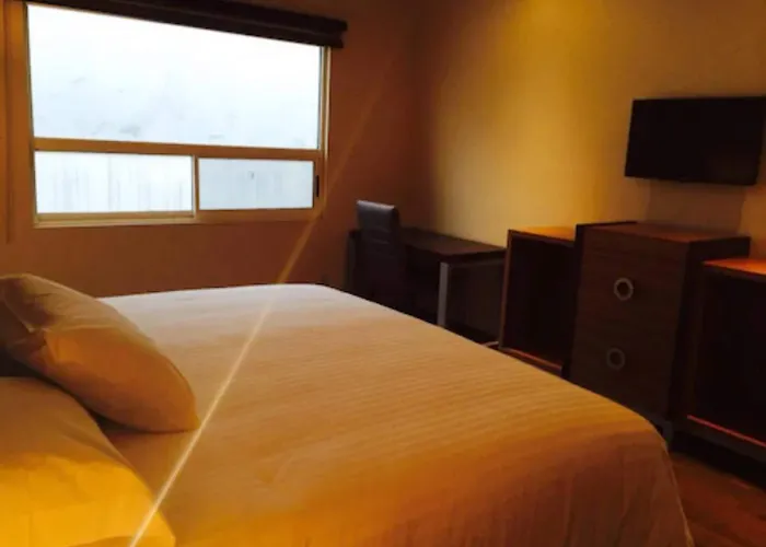 Mbm Red Sun Hotel
