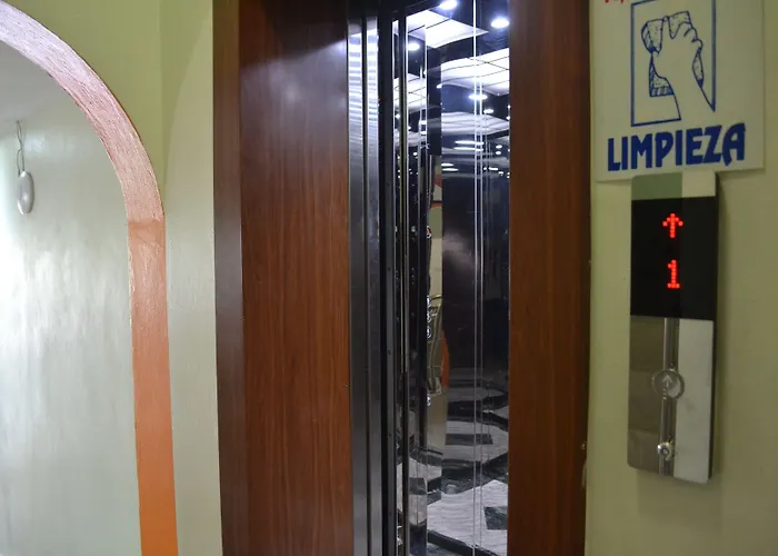 Hotel Renacer