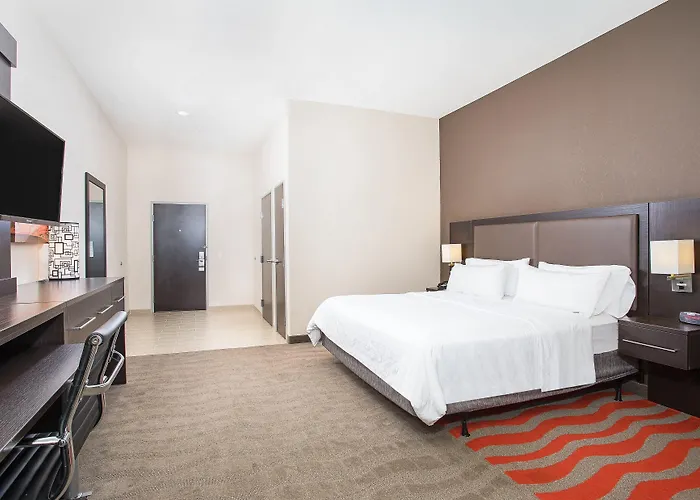 Holiday Inn Express Hotel & Suites Glasgow By Ihg