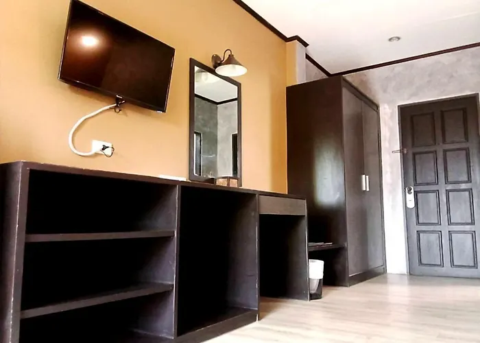 Sb Living Place Hotel Phuket Town