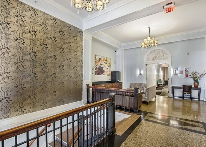 The Gin Hotel, An Ascend Collection Hotel
