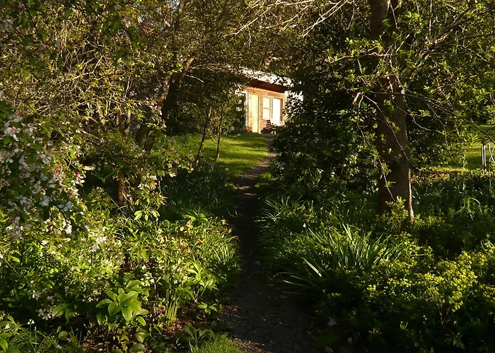 Braeside Mount Macedon Country Retreat Bed And Breakfast