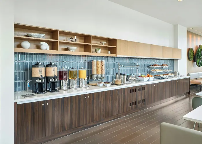 Element By Marriott Vancouver Metrotown