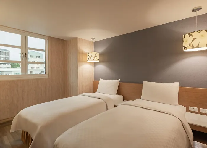 Kindness Hotel - Chihkan Tower Branch