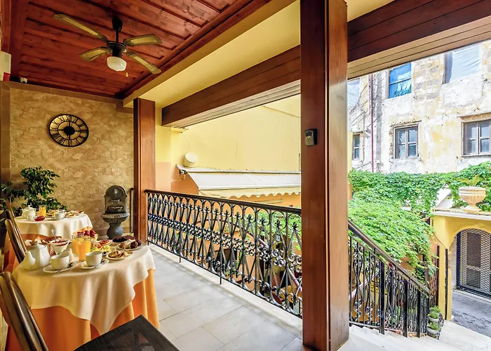 Belmondo Hotel Chania 