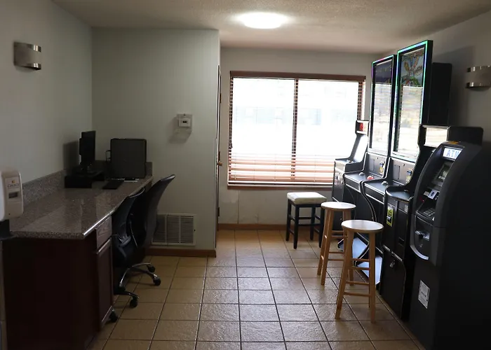 Econo Lodge Inn&Suites