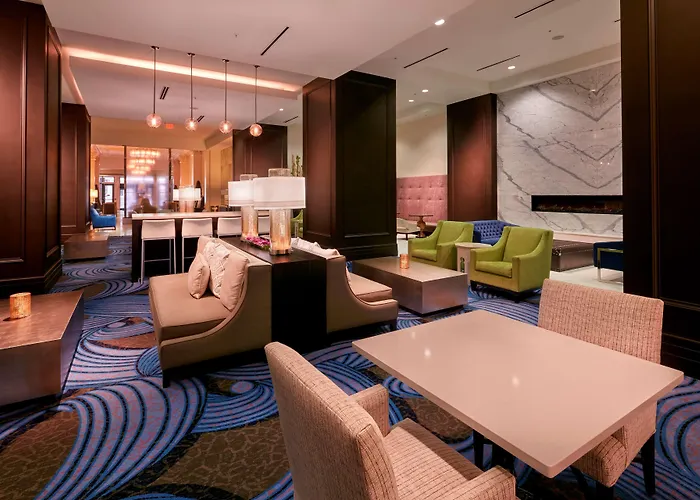 Embassy Suites Louisville Downtown