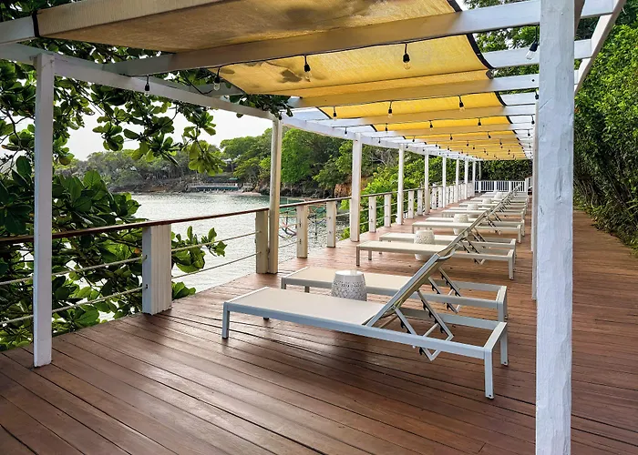 Hotel Roatán Media Luna Resort, Affiliated by Meliá