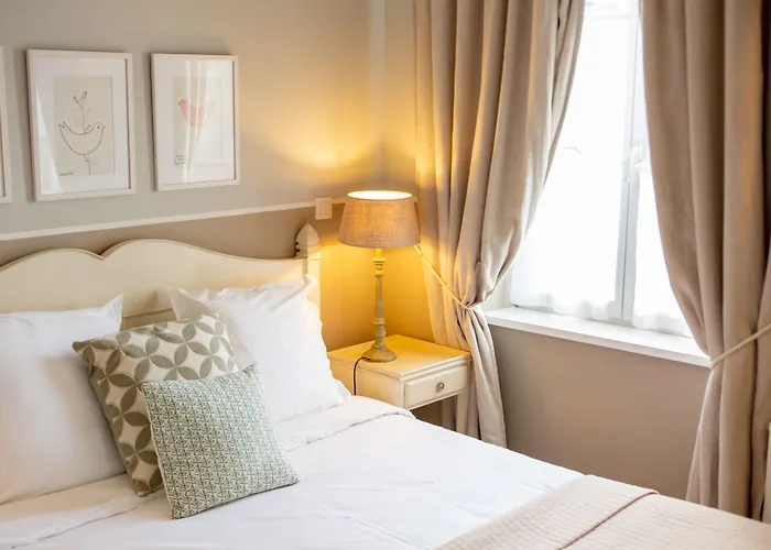 Hotel Traiteur Les Ormes, The Originals Relais