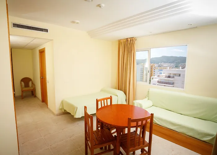 Hotel Tres Anclas