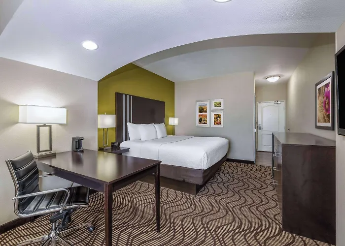 La Quinta By Wyndham Artesia