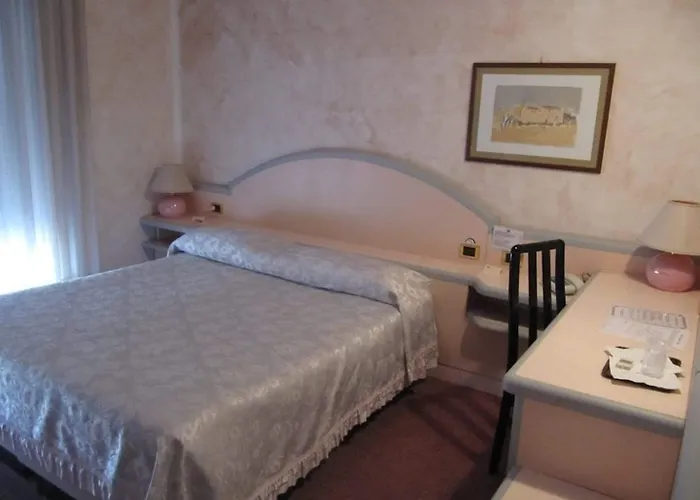 Hotel Grazia Deledda