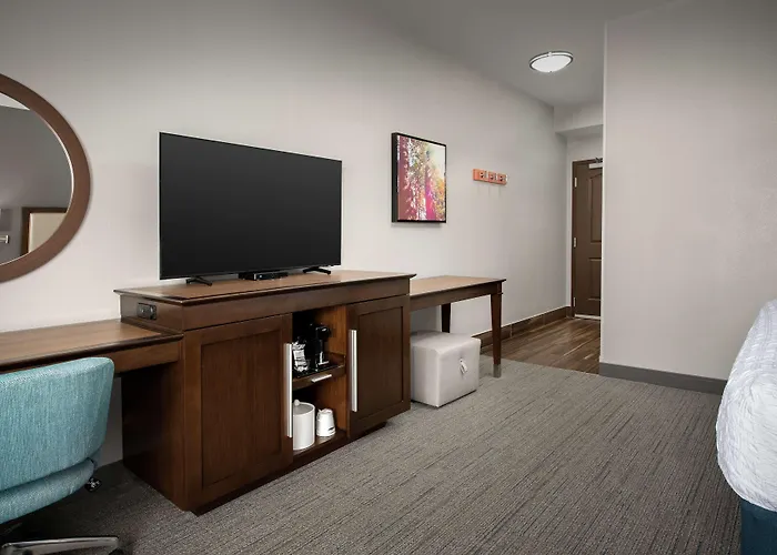 Hampton Inn&Suites Portland/Hillsboro-Evergreen Park