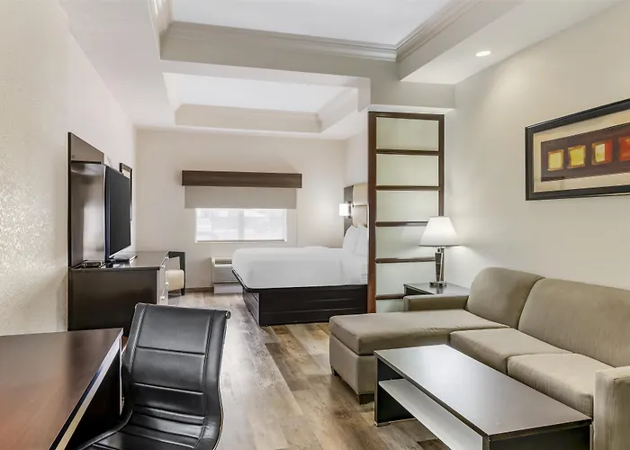Best Western Plus Jfk Inn & Suites