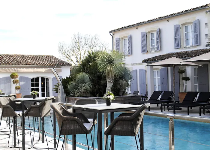 Le Clos Saint-Martin Hôtel&Spa