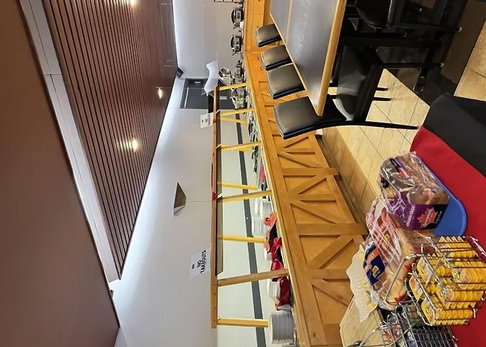 Slave Lake Inn And Conference Centre