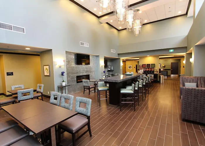 Hampton Inn & Suites By Hilton St. John'S Airport