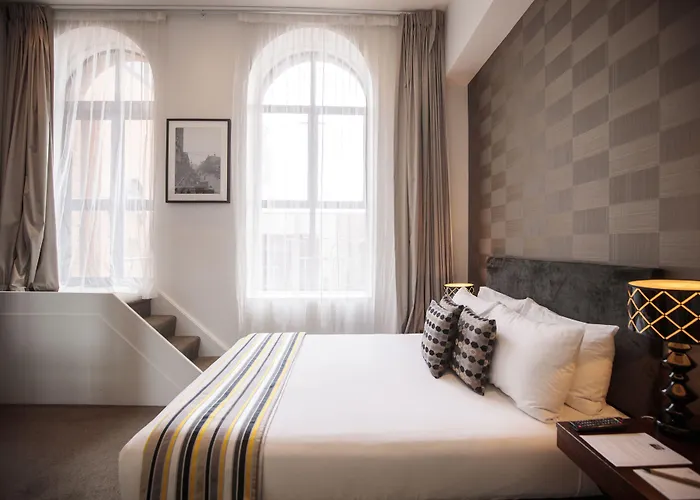 Hotel 115