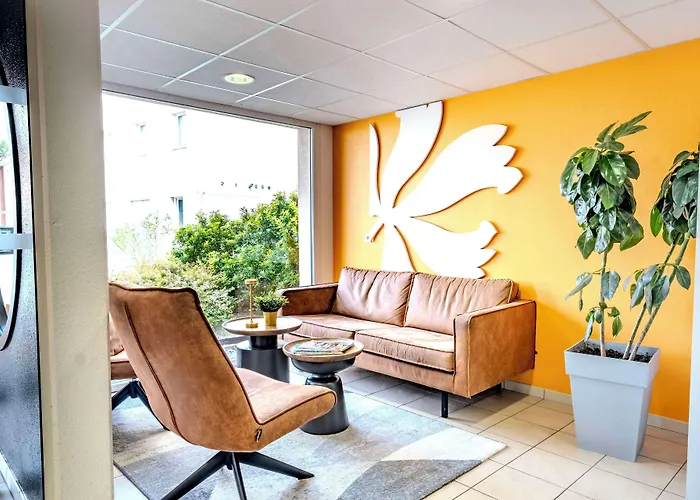Première Classe Roissy - Aéroport CDG - Le Mesnil-Amelot