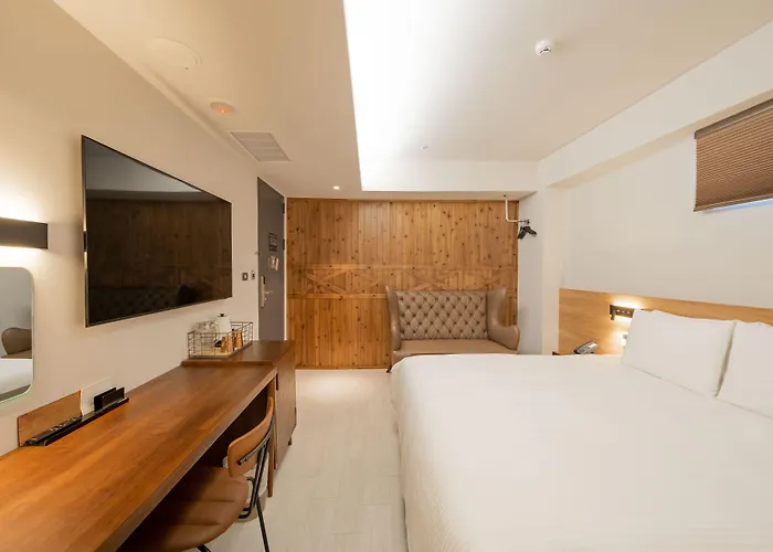 Inns Hotel