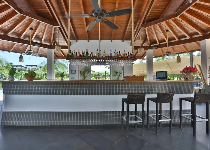 Sybaris Suites & Residences