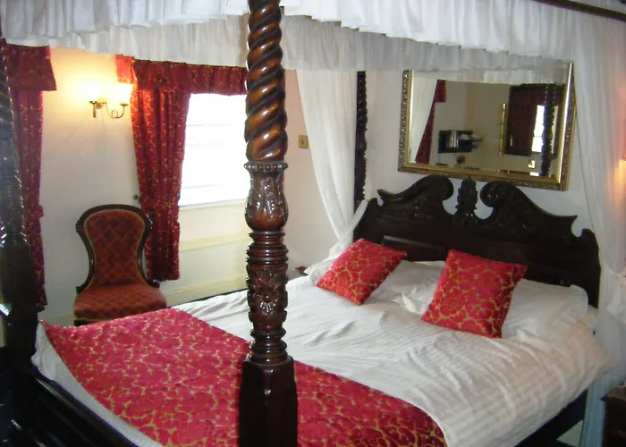 The Greyhound Coaching Inn