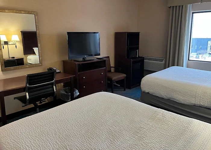 Days Inn By Wyndham Duluth Lakewalk