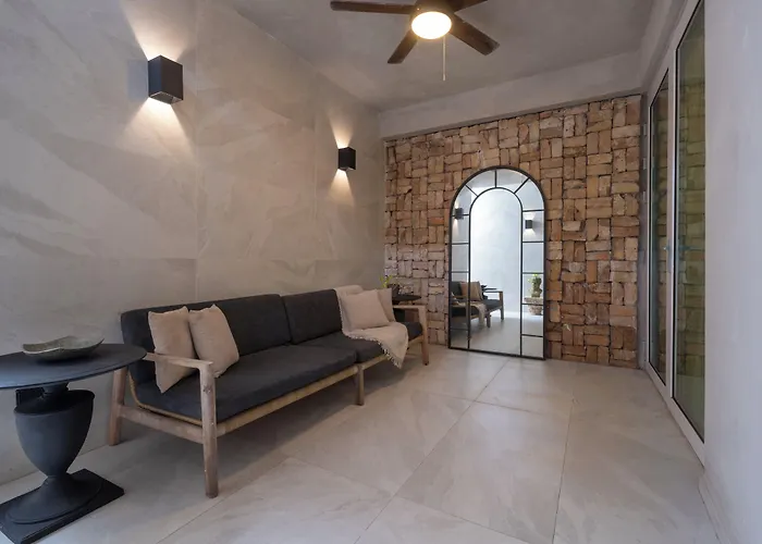 O:Live Boutique Hotel, A Small Luxury Hotel Of The World (Adults Only)