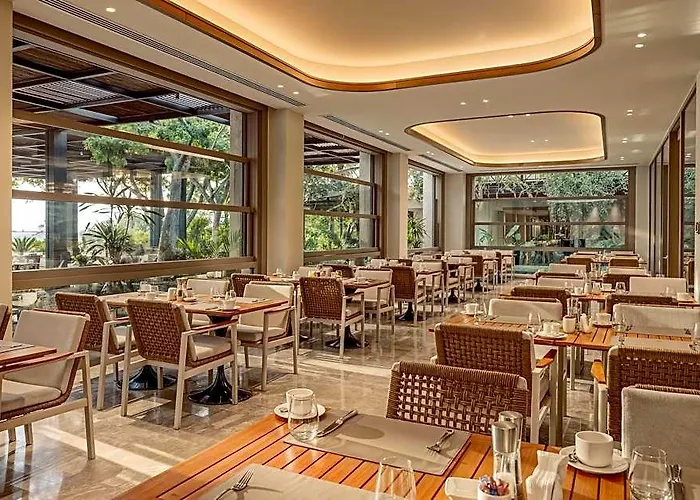 Merit Crystal Cove Hotel Casino And Spa