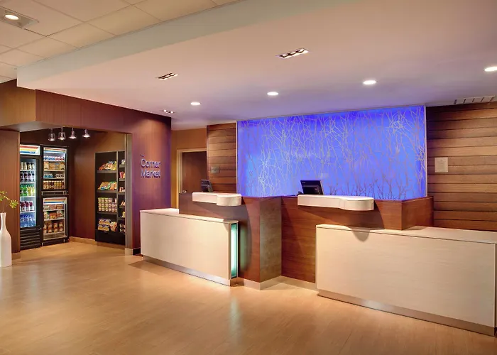 Fairfield Inn And Suites Hutchinson