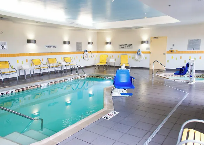 Fairfield Inn And Suites Hutchinson