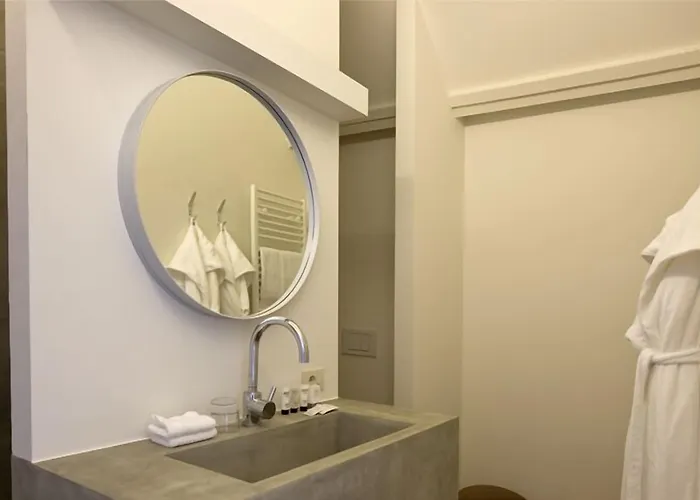 Hotel Wu Wei