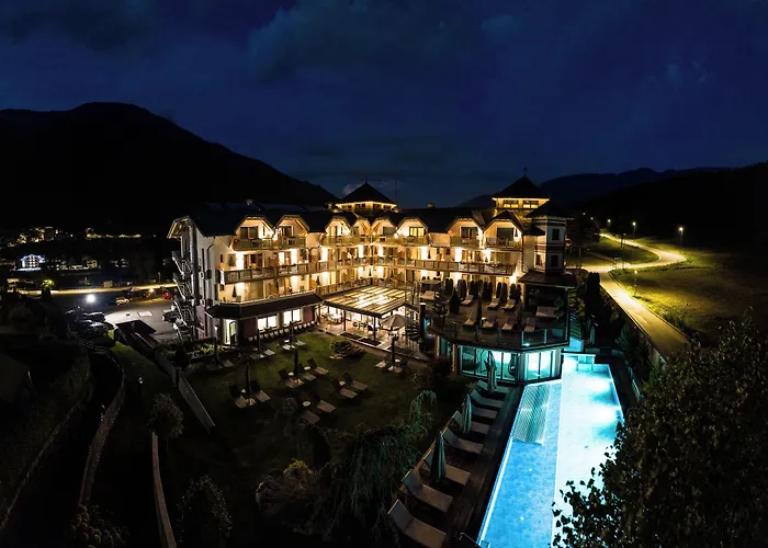 Tevini Dolomites Charming Hotel