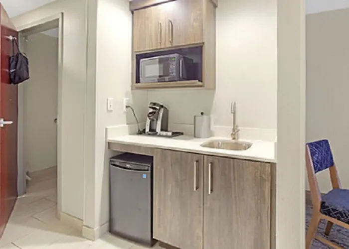 Holiday Inn Express - Gulfport Beach By Ihg