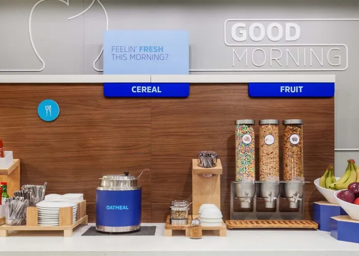 Holiday Inn Express Newton By Ihg