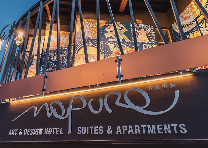Art & Design Hotel Napura