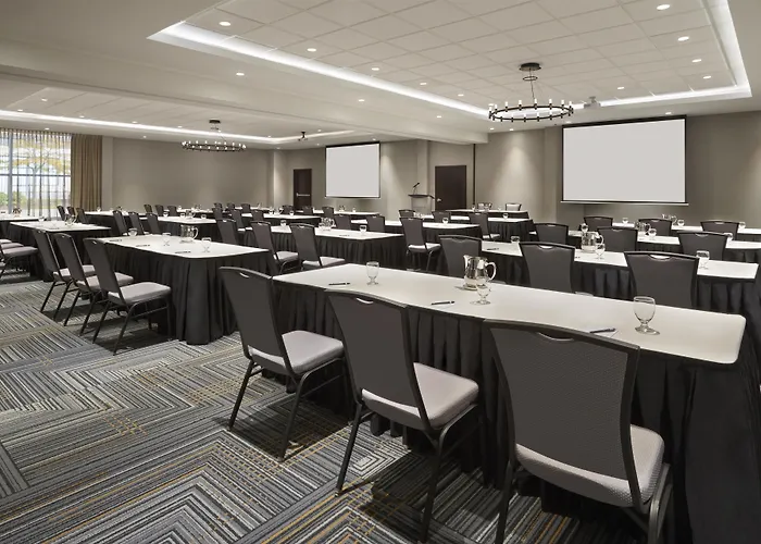 Homewood Suites By Hilton Toronto Vaughan