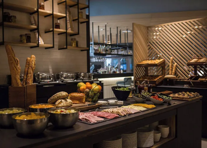 Courtyard By Marriott Paris Arcueil