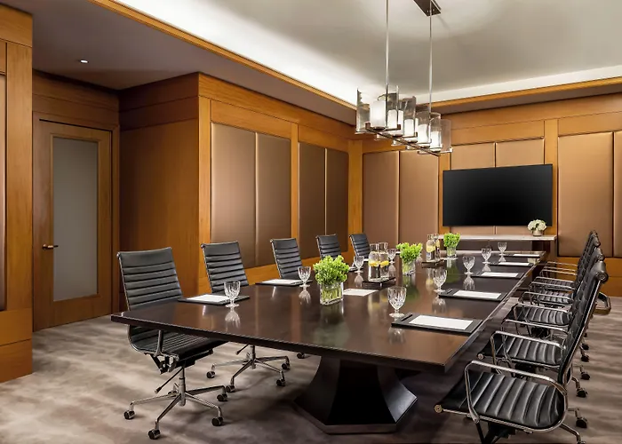 The Ritz-Carlton, Toronto