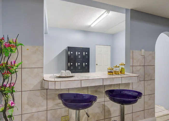 Airport Suites Hotel