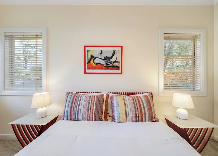 Whispering Pines Chalet & Cottages