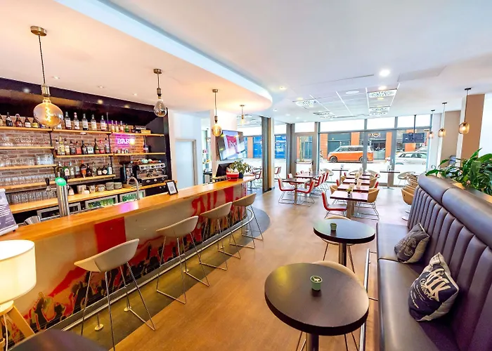 Ibis Esch Belval