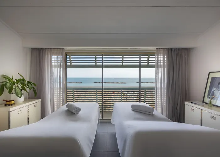Excelsior Hotel, Spa & Lido - Preferred Hotels & Resorts