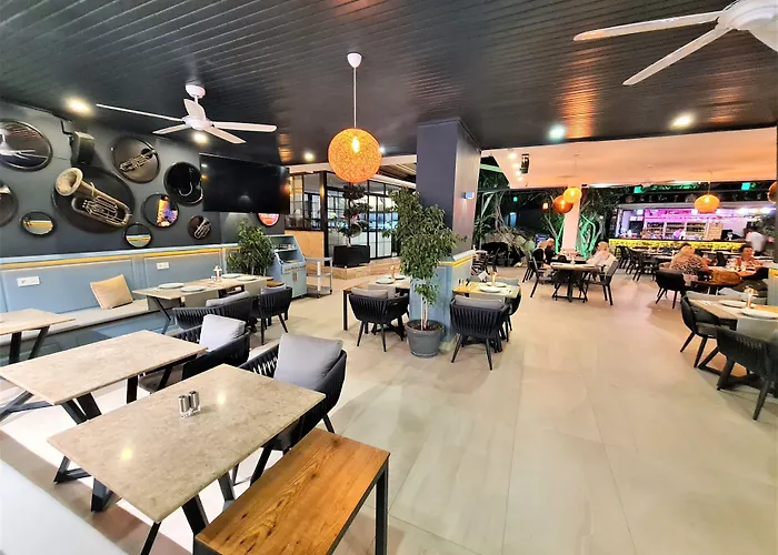 Tonoz Beach Hotel
