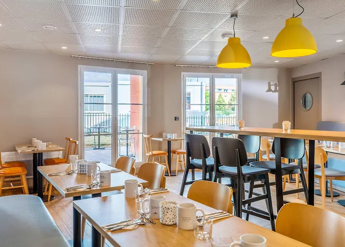 Appart'City Confort St Quentin En Yvelines – Bois d'Arcy - Appart Hôtel