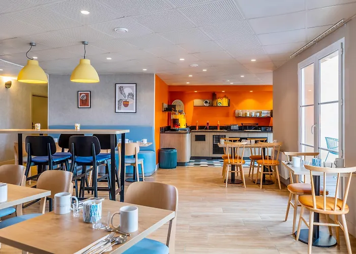 Appart'City Confort St Quentin En Yvelines – Bois d'Arcy - Appart Hôtel