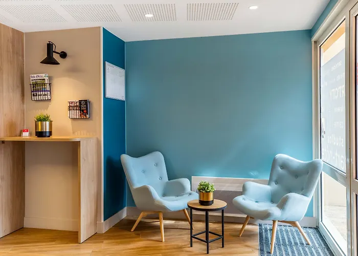 Appart'City Confort St Quentin En Yvelines – Bois d'Arcy - Appart Hôtel