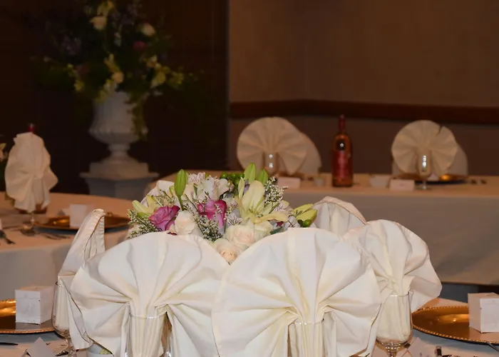 Stone Gate Inn